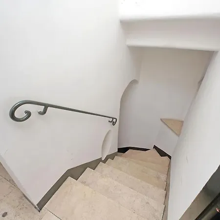 Colosseum Renovated Via Frangipane Apartment